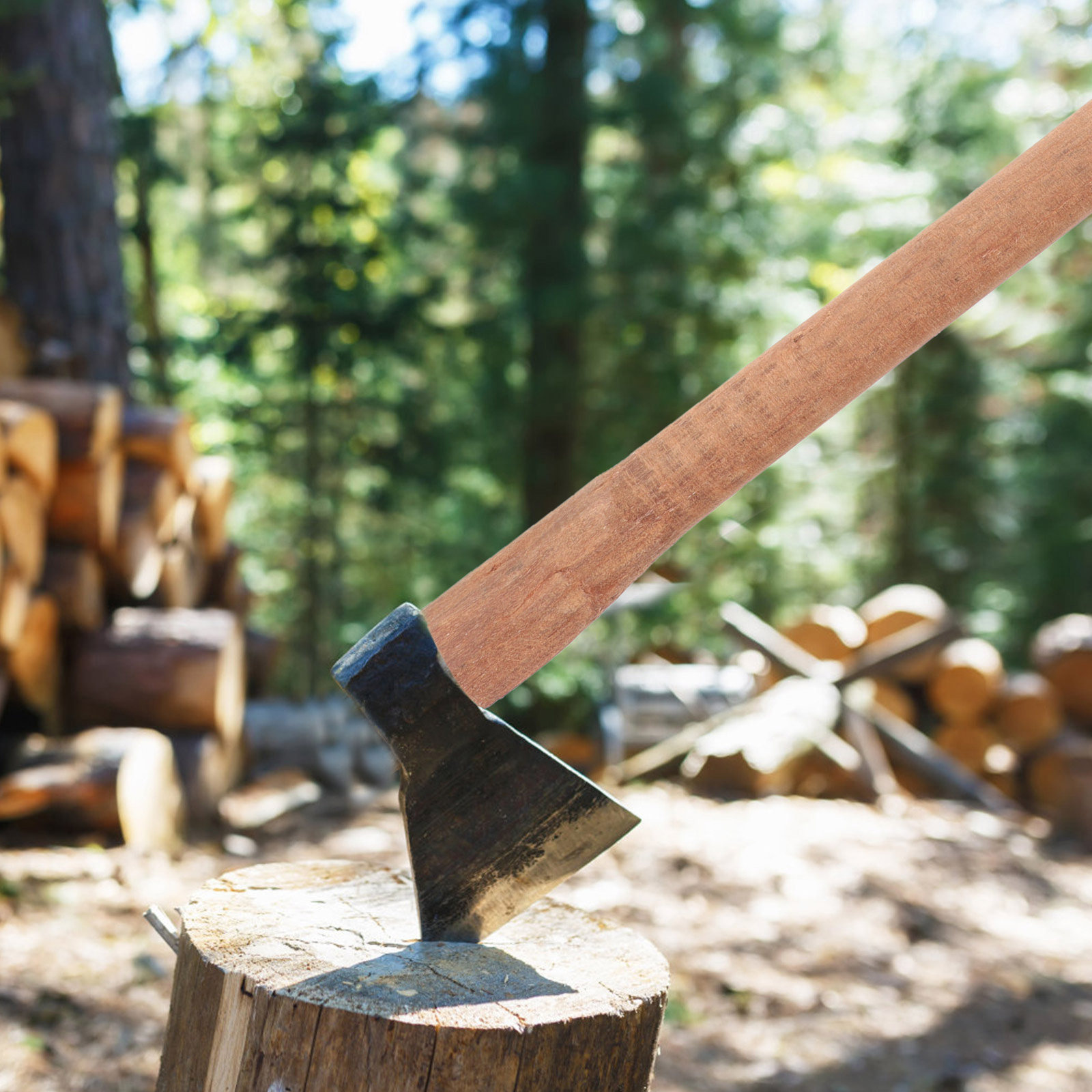 قطعتان من مقابض الفأس الخشبية  - مراجعة Woodworking Hatchet وسعره